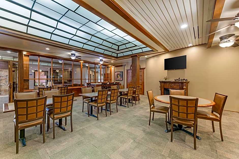 Best Western Plus Wooster Hotel & Conference Center
