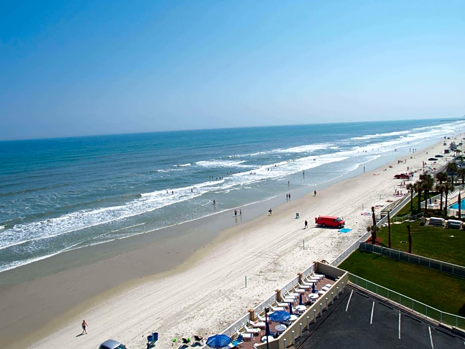 Photo 1 of 8 of 1 King Bed, Ocean front, Balcony