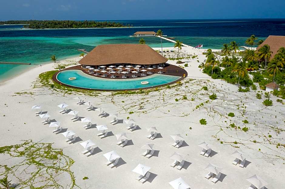 Cinnamon Velifushi Maldives