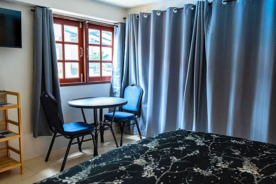 Friends of Koh Samui 1