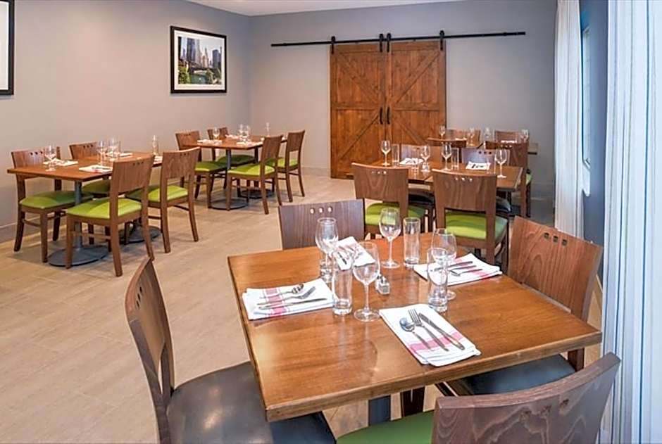 Four Points By Sheraton Mount Prospect O'Hare