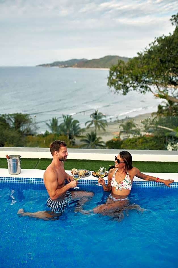 Ysuri Sayulita - Beachfront Hotel