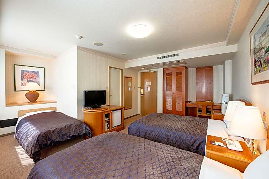 Albert Hotel