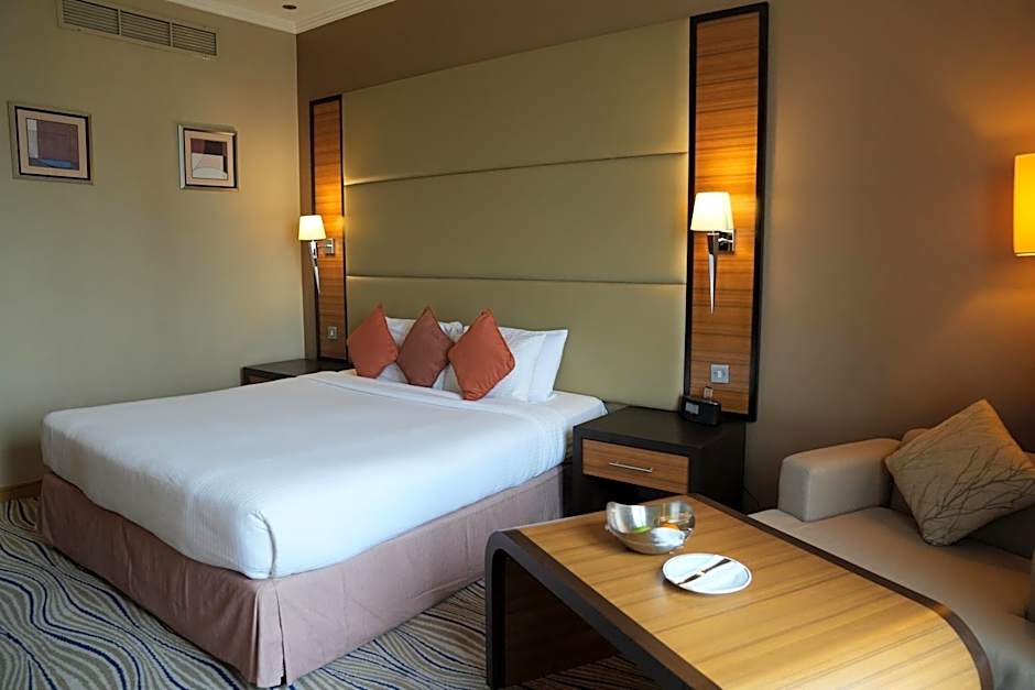 Photo 1 of 4 of Standard 1 King Bed