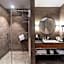 Radisson Hotel and Suites Gdansk