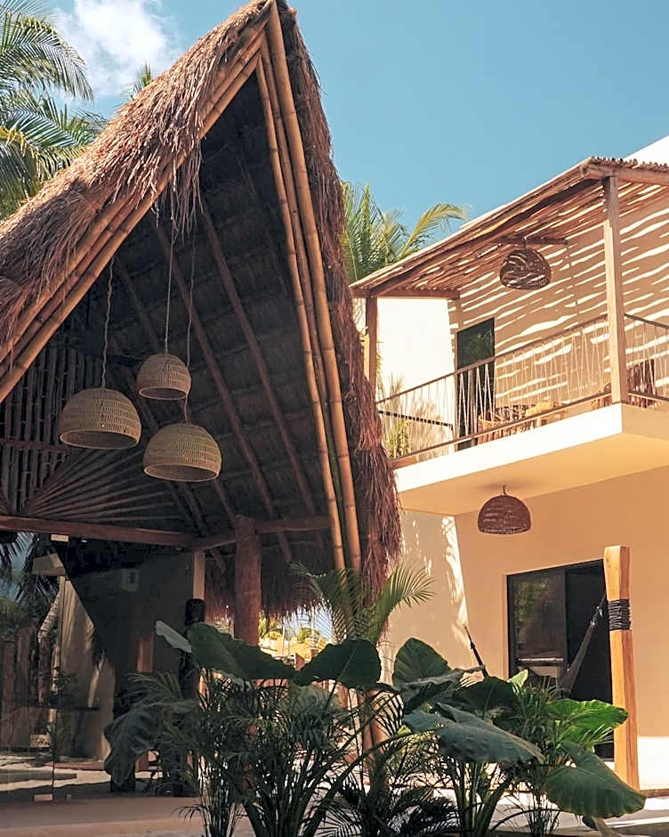 Nikau Hotel El Cuyo - Adults Only