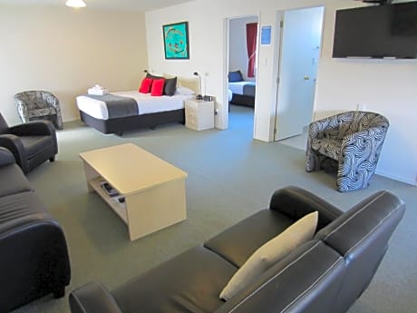 Large Family Apartment