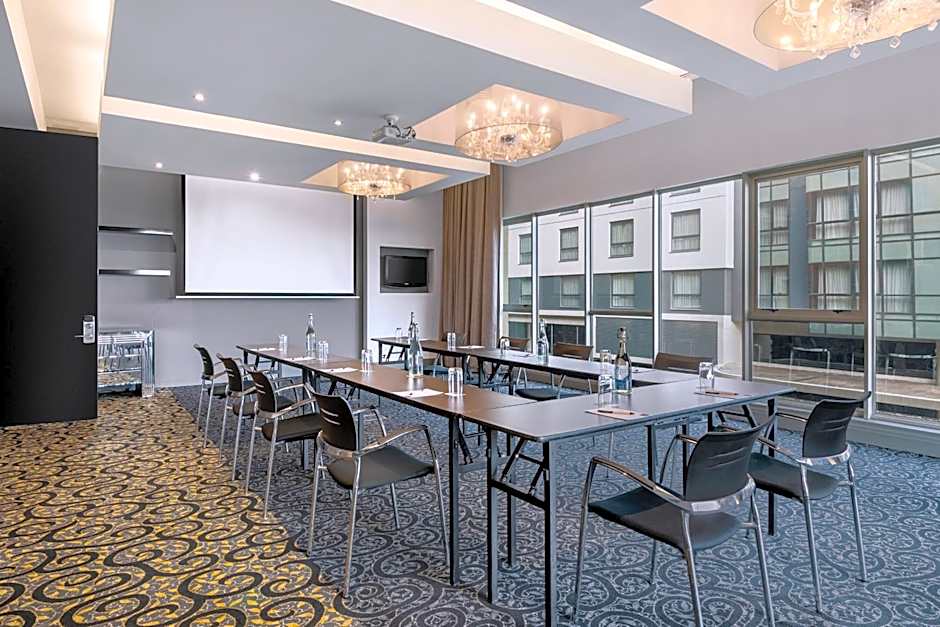 Protea Hotel by Marriott Fire & Ice Johannesburg Melrose Arch