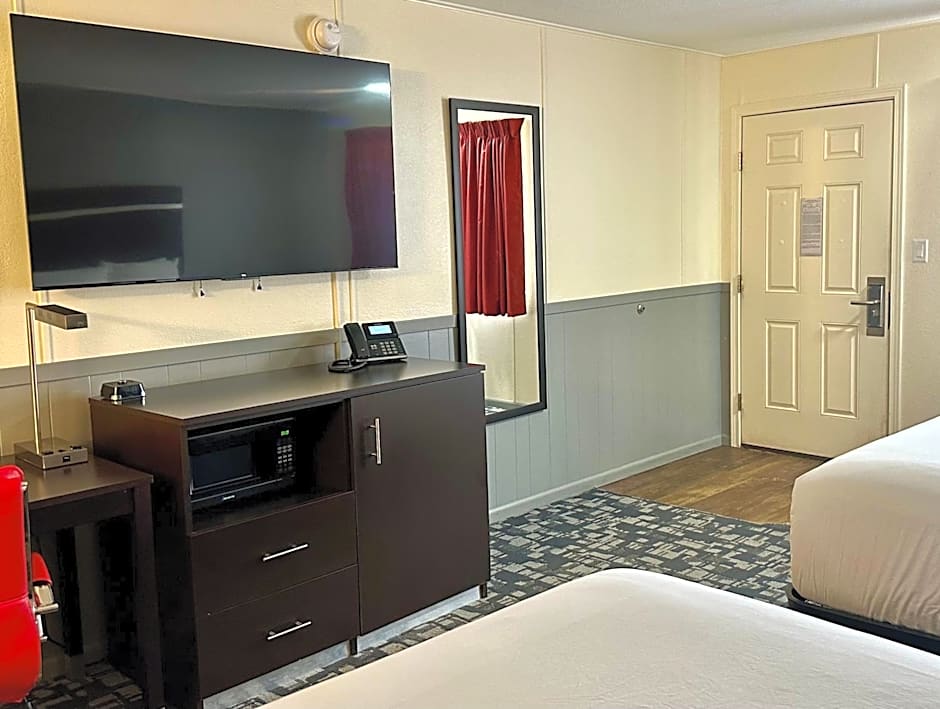 Americas Best Value Inn Wall