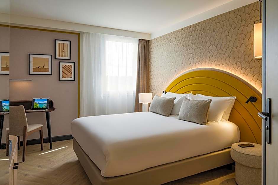 Photo 1 of 15 of Double Room