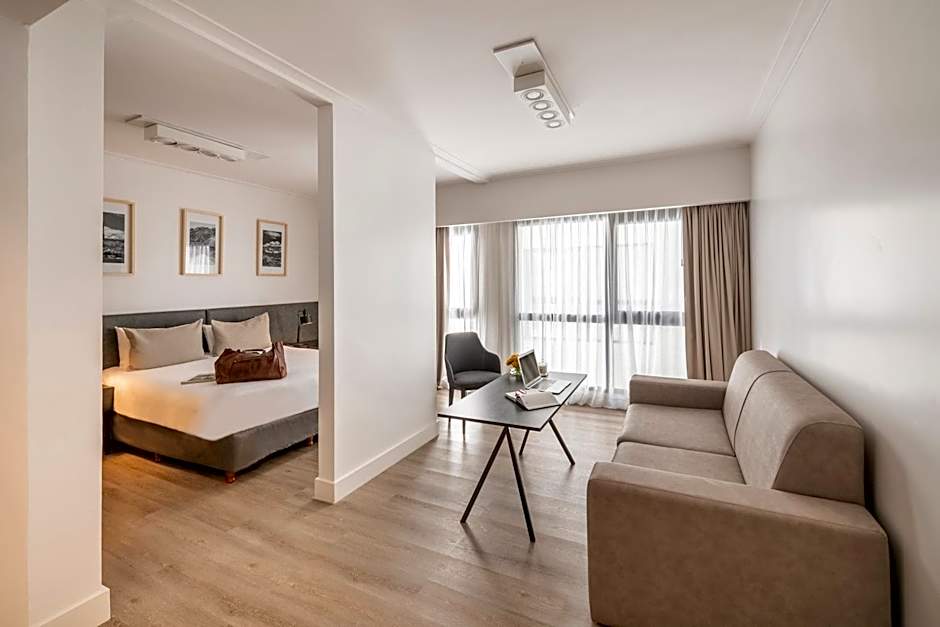 Efe Hotel & Cowork