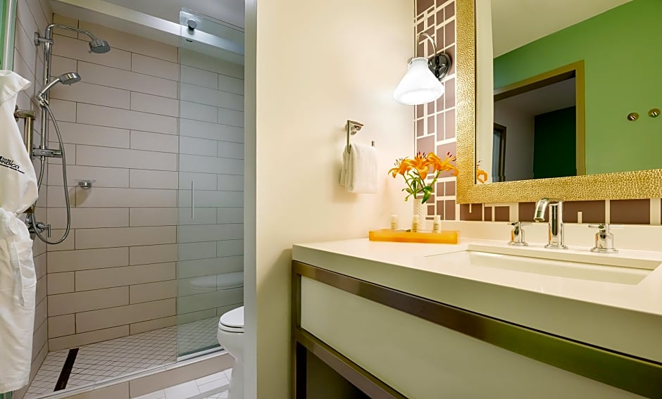 Hotel Indigo Savannah Historic District By IHG