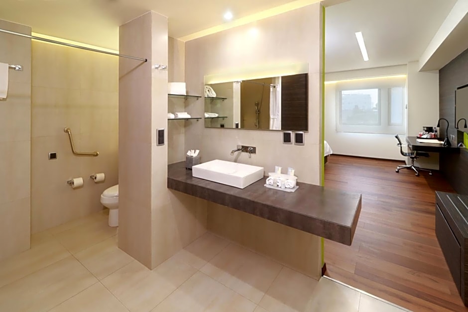 Holiday Inn Express Mexico Aeropuerto By IHG