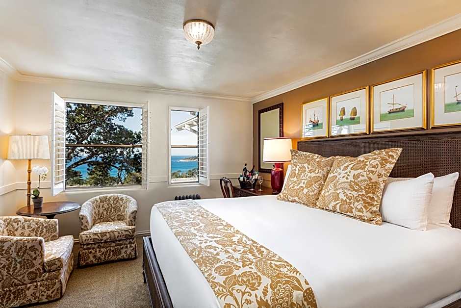 Pine Inn - Carmel