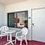 Beachside Hotel and Suites