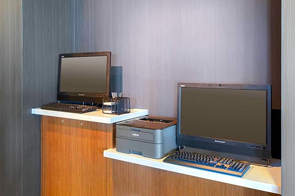 Courtyard by Marriott West Palm Beach