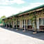 The Lodge Outback Motel