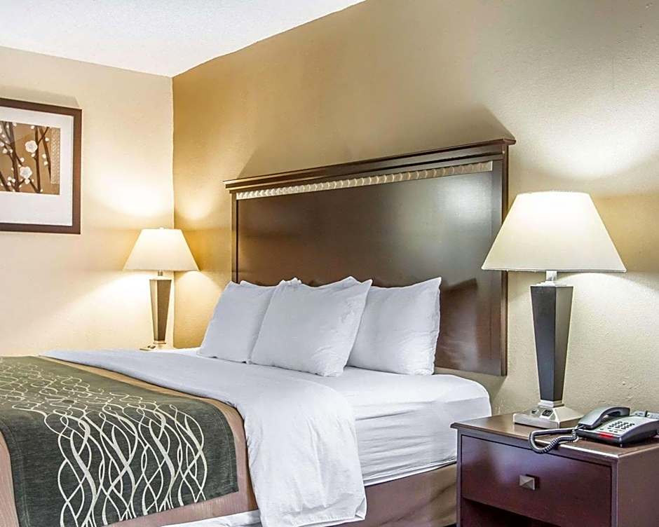 Quality Inn Macomb Near University Area