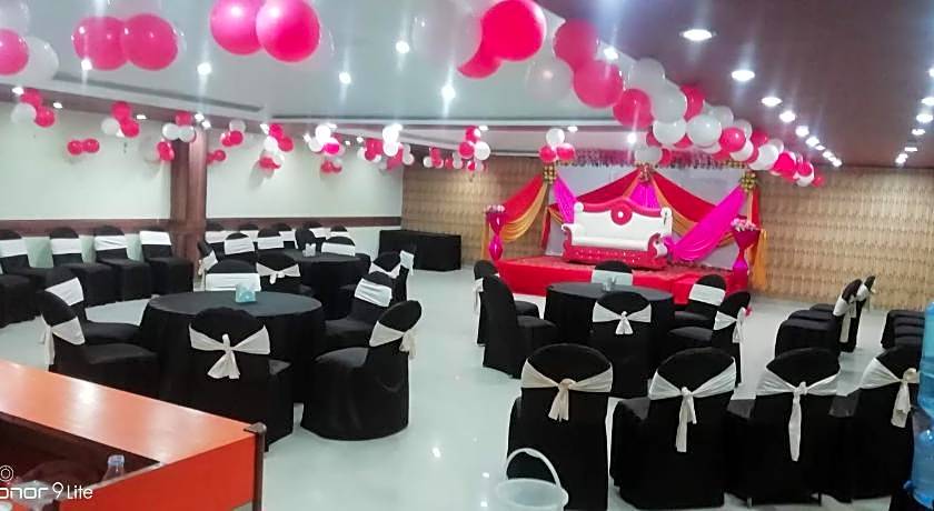 Di Di Hotel Alambagh