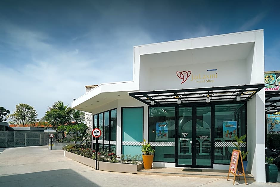 Rawayana West Villas & Kids Park