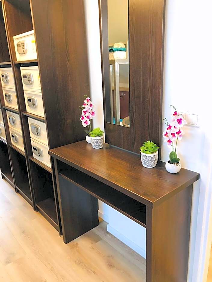 Room Mate Hostel Amsterdam Zaandam