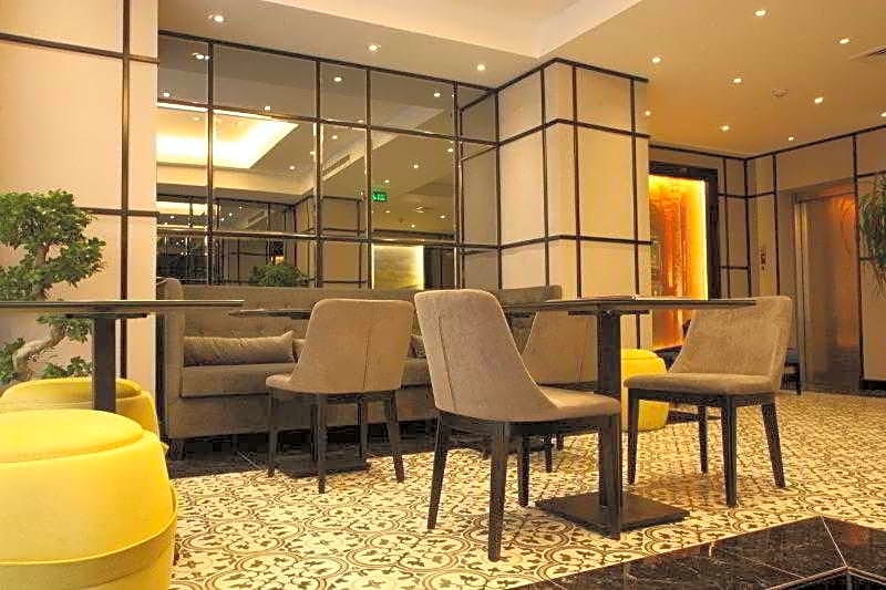 Molton Suites Nisantasi