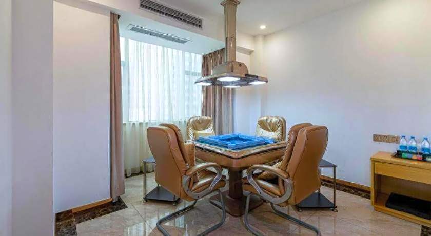 GreenTree Inn Zhongshan West District Fuhua Road Branch