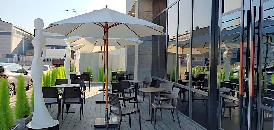 Best Louis Hamilton Hotel westbusan