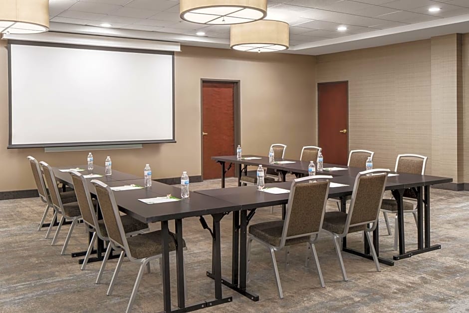 Holiday Inn Odessa By IHG