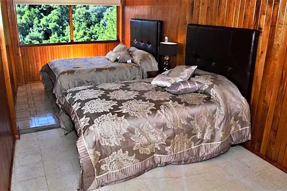 Hotel "La Cabaña de Don Adolfo"