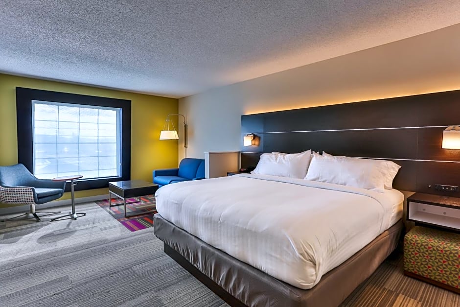 Holiday Inn Express Hotel & Suites Reading By IHG