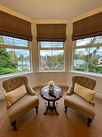 Wheatlands Lodge-Windermere - Award Winning - Adult Only - Free Car Park-Free off site health club access
