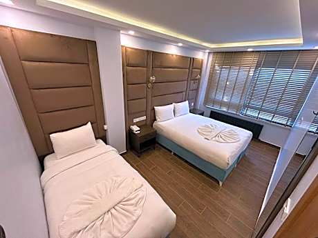 Apartment with Garden View