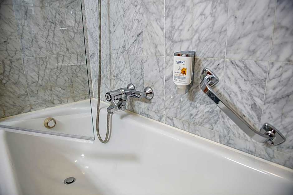 Hotel Germania Gastein - ganzjährig inklusive Alpentherme Gastein