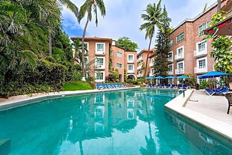 Hotel Castillo Huatulco & Beach Club