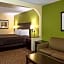 Rodeway Inn & Suites North Clarksville