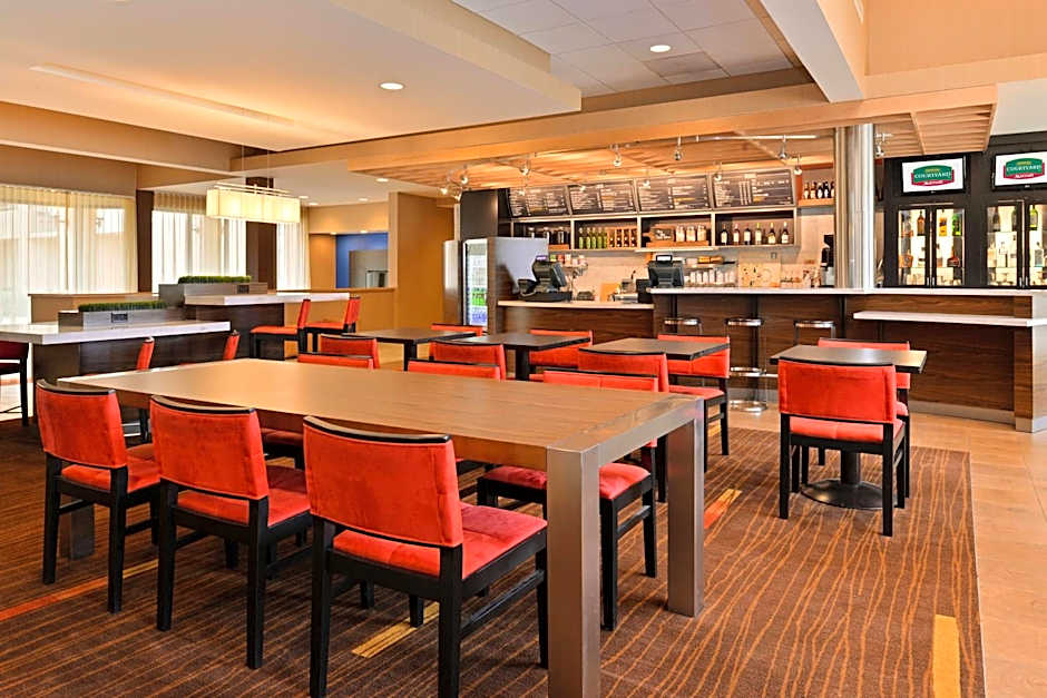 Courtyard by Marriott Dallas Northwest