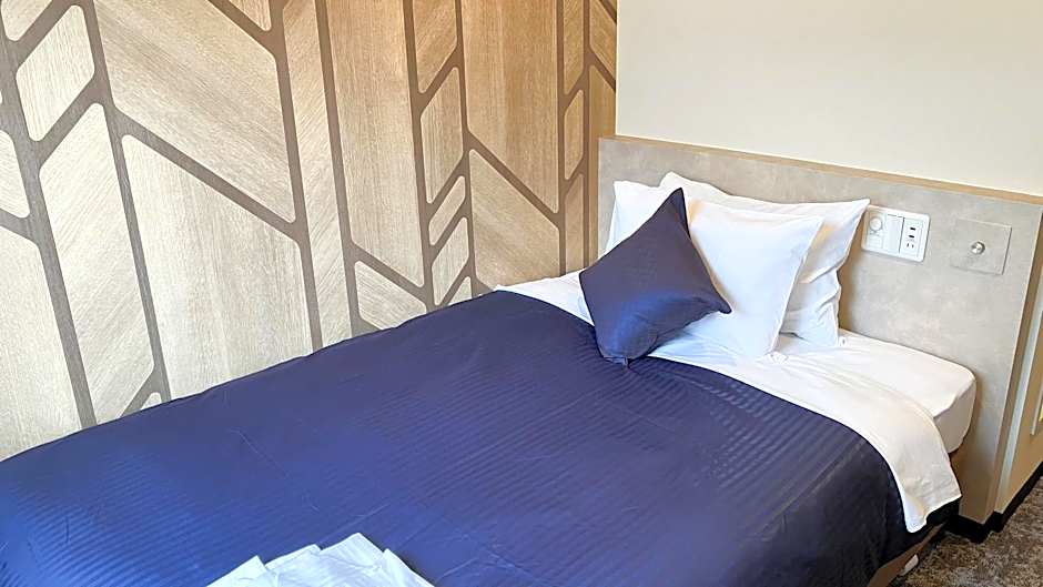 Hotel Livemax Hiratsuka Ekimae