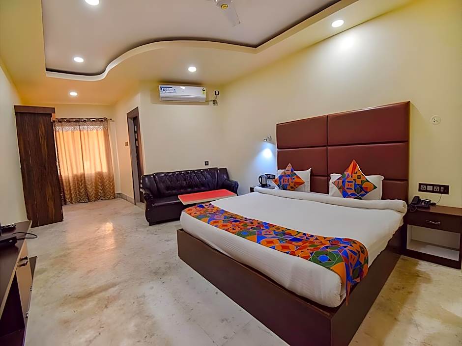 FabHotel Red Rose - Nr. IIT Guwahati