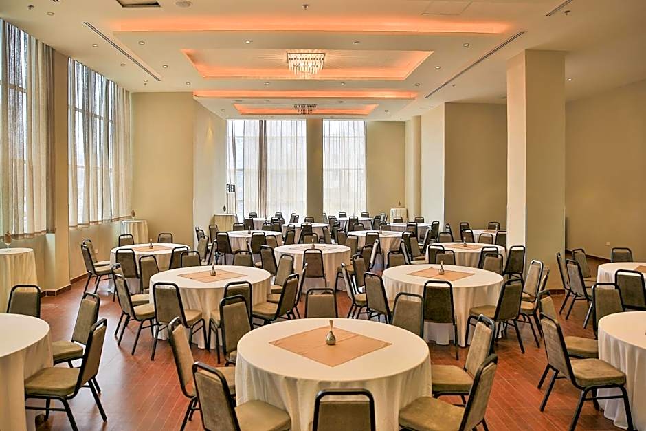 Magnolia hotel and conference center