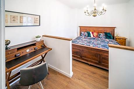 Junior Suite with Balcony