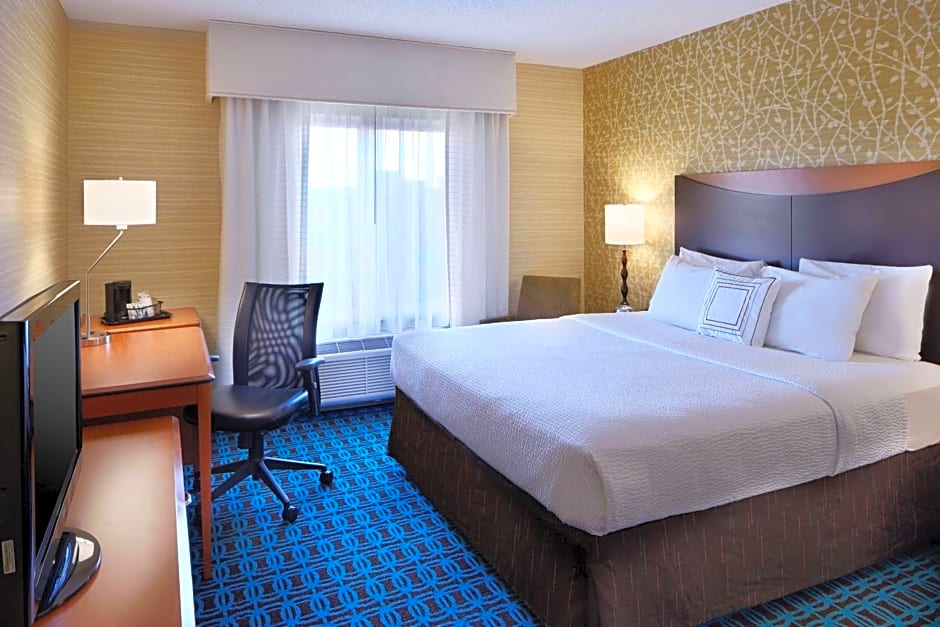 Fairfield Inn & Suites by Marriott Columbus Polaris