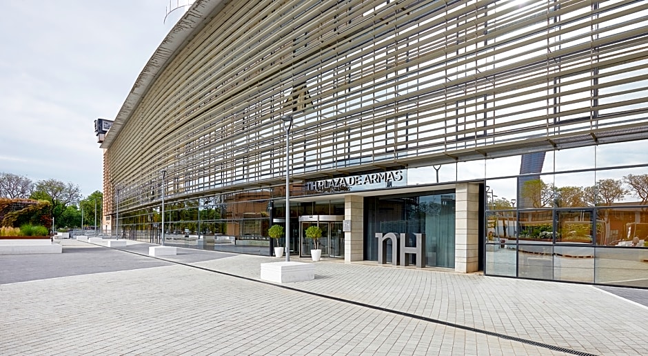 NH Plaza De Armas