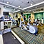 Holiday Inn Express Hotel and Suites Medford-Central Point By IHG