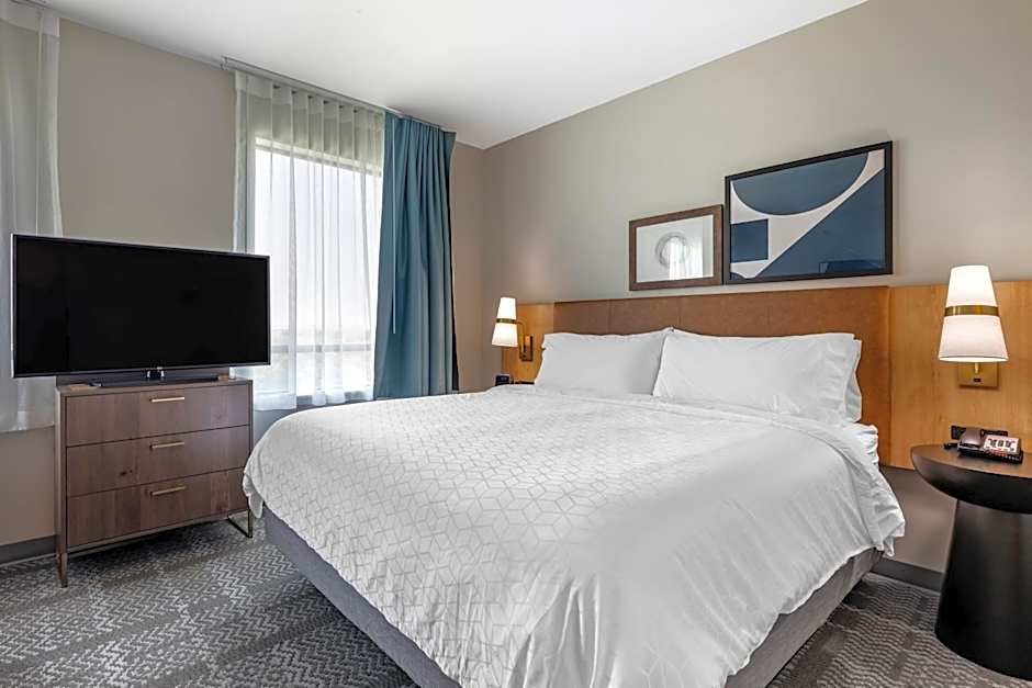 Staybridge Suites Dallas Grand Prairie By IHG