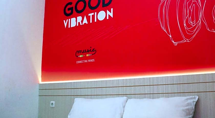 Front One Inn Sidoarjo