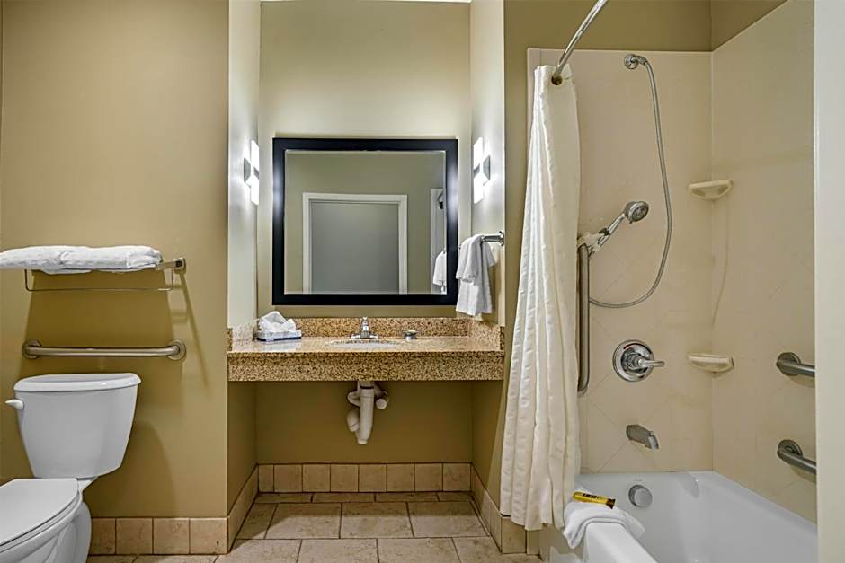 Best Western Plus Chalmette Hotel