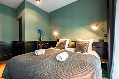 Double Room view on square