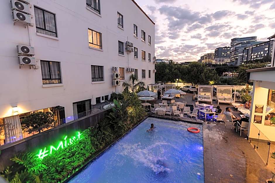 MINT Hotel 84 on Katherine