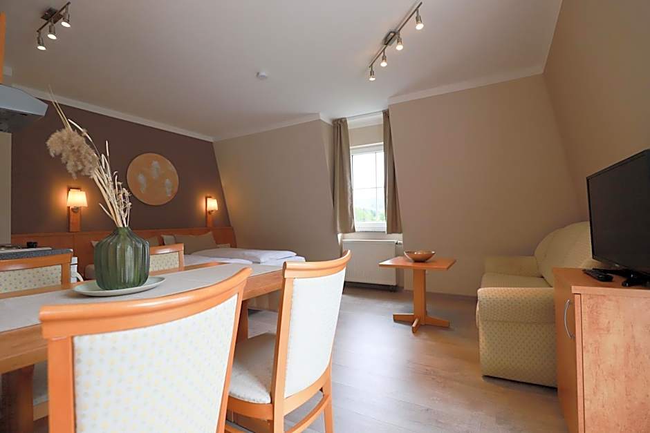Hofgut Langenborn Wohnen auf Zeit möblierte Apartments Aschaffenburg Alzenau Frankfurt